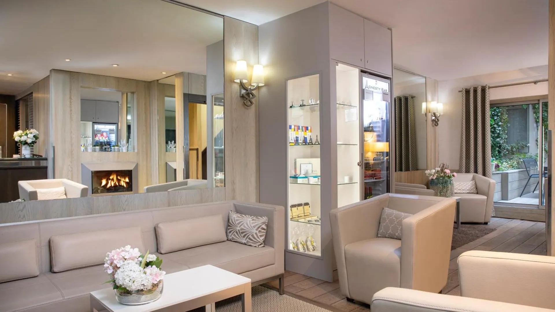 Hotel Longchamp Elysees Paryż