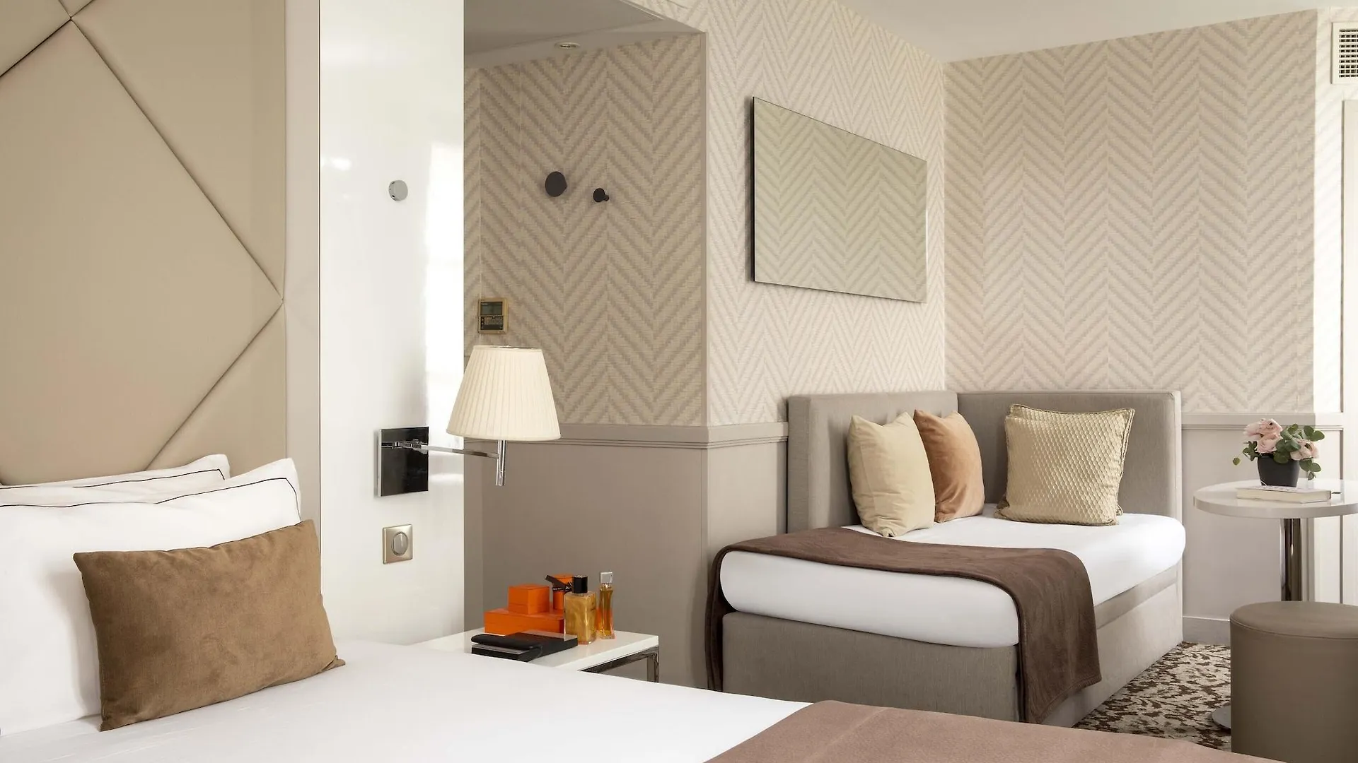 Longchamp Elysees Hotel Paris