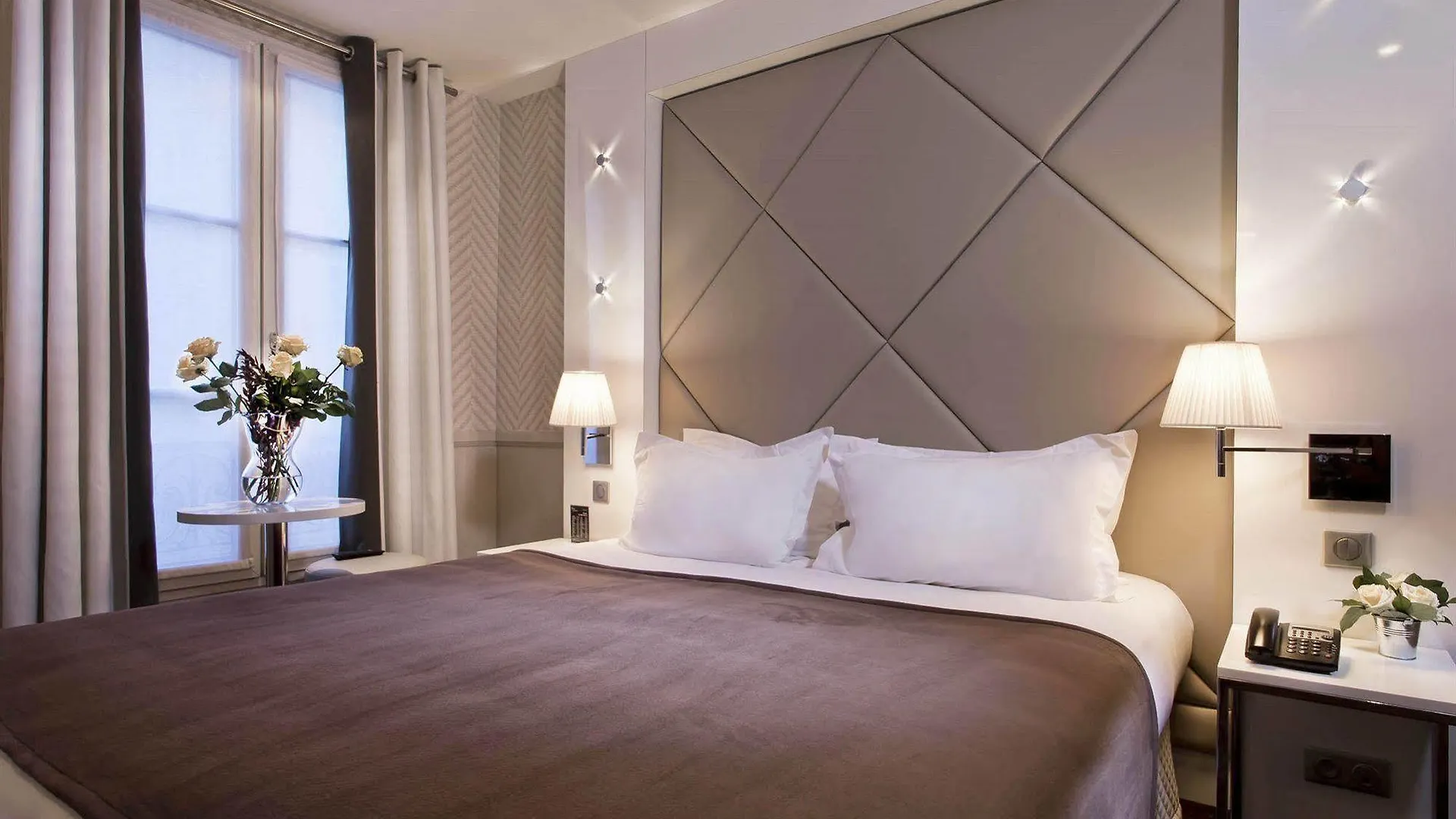 Hotel Longchamp Elysees 3*